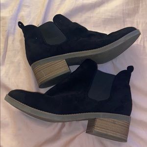 Brand New Black Boots 9